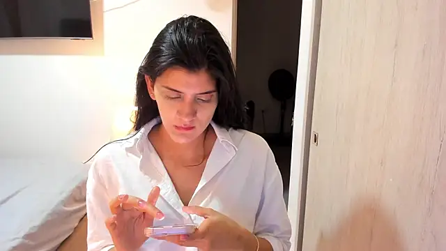 misstoya online show from 19, 9, 2025