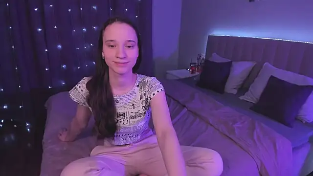 Snapshot of StaceySunny chatting on 26, 2, 2025 StaceySunny online show from 26, 2, 2025