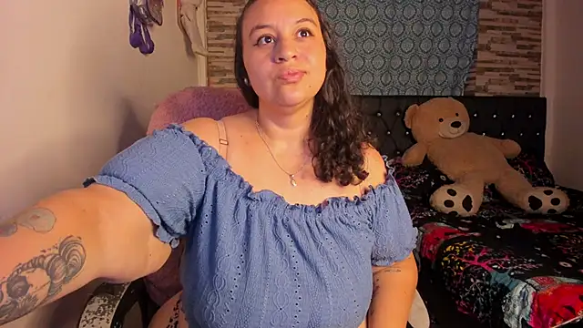 Snapshot of Imluna93 chatting on 21, 9, 2025 Imluna93 online show from 21, 9, 2025