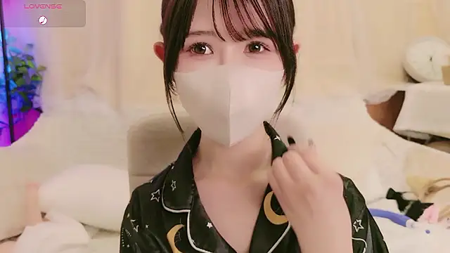 Snapshot of Conatsu chatting on 4, 7, 2026 Conatsu online show from 4, 7, 2026