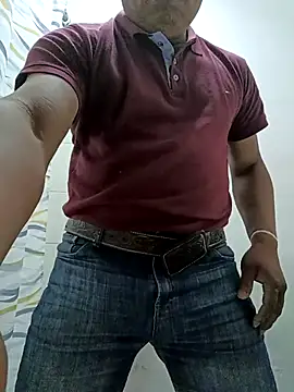 Snapshot of Riatatuil chatting on 7, 2, 2026 Riatatuil online show from 7, 2, 2026