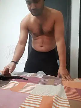 Desiglass sex online show from 15, 1, 2026