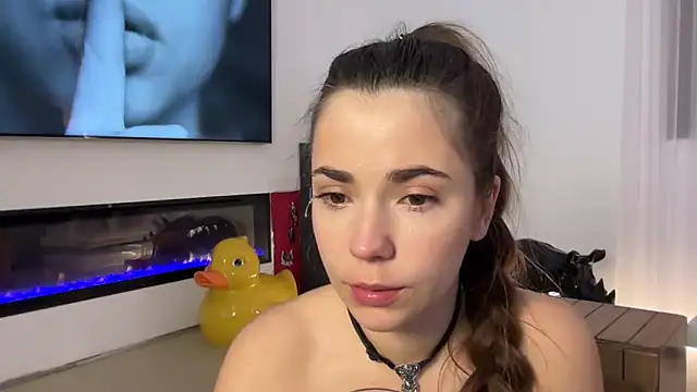 Snapshot of Mika_Miller chatting on 16, 5, 2026 Mika Miller online show from 16, 5, 2026