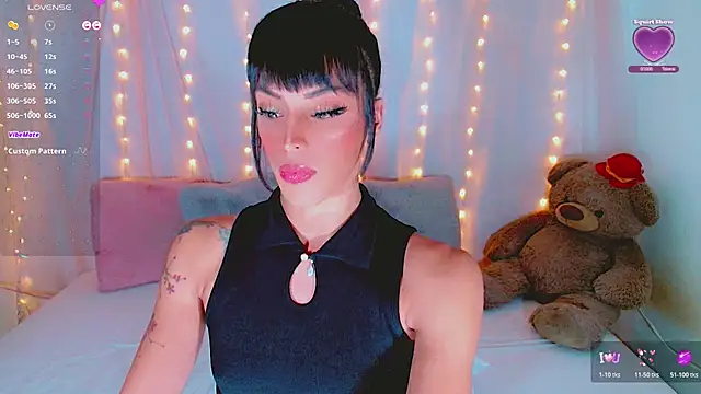 AlanaBekeer online show from 8, 11, 2025