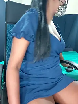 Midnight Blossom online show from 14, 1, 2026