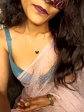 Snapshot of REVA_DARLING chatting on 26, 1, 2025 REVA DARLING online show from 26, 1, 2025