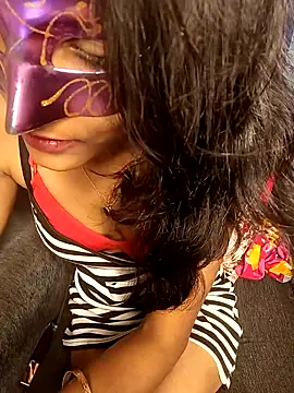 Snapshot of REVA_DARLING chatting on 28, 1, 2025 REVA DARLING online show from 28, 1, 2025