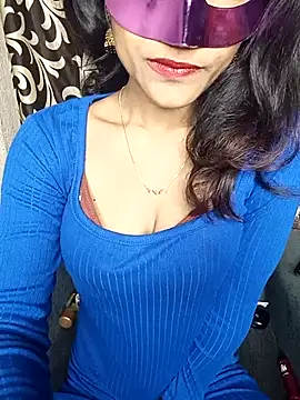 Snapshot of REVA_DARLING chatting on 10, 1, 2026 REVA DARLING online show from 10, 1, 2026