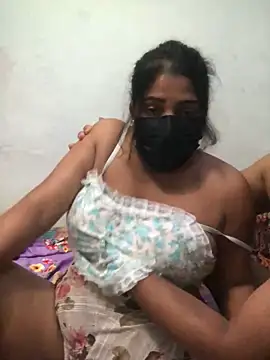 NOORA-GIRL online show from 22, 1, 2025