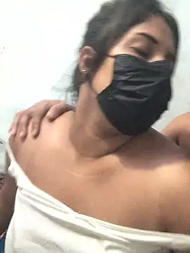 NOORA-GIRL online show from 4, 2, 2025