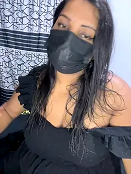 NOORA-GIRL online show from 25, 11, 2025