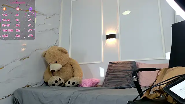 zorravioletta1 online show from 6, 3, 2026