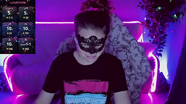 Snapshot of Sexy-Housewife chatting on 20, 1, 2025 Sexy-Housewife online show from 20, 1, 2025