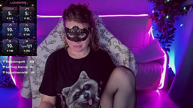 Snapshot of Sexy-Housewife chatting on 23, 1, 2025 Sexy-Housewife online show from 23, 1, 2025