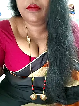 Snapshot of Swapna_143 chatting on 11, 11, 2025 Swapna 143 online show from 11, 11, 2025