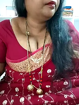 Snapshot of Swapna_143 chatting on 28, 11, 2025 Swapna 143 online show from 28, 11, 2025
