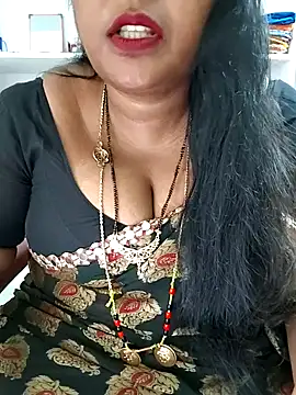 Snapshot of Swapna_143 chatting on 5, 12, 2025 Swapna 143 online show from 5, 12, 2025
