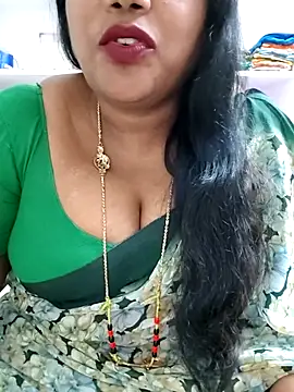 Snapshot of Swapna_143 chatting on 16, 12, 2025 Swapna 143 online show from 16, 12, 2025