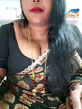 Snapshot of Swapna_143 chatting on 18, 12, 2025 Swapna 143 online show from 18, 12, 2025