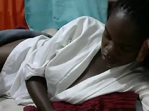 Snapshot of Creamy_dolly chatting on 16, 1, 2025 Creamy dolly online show from 16, 1, 2025