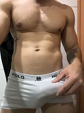 Snapshot of Lb20gostoso chatting on 1, 10, 2025 Lb20gostoso online show from 1, 10, 2025