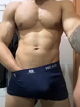 Snapshot of Lb20gostoso chatting on 4, 10, 2025 Lb20gostoso online show from 4, 10, 2025