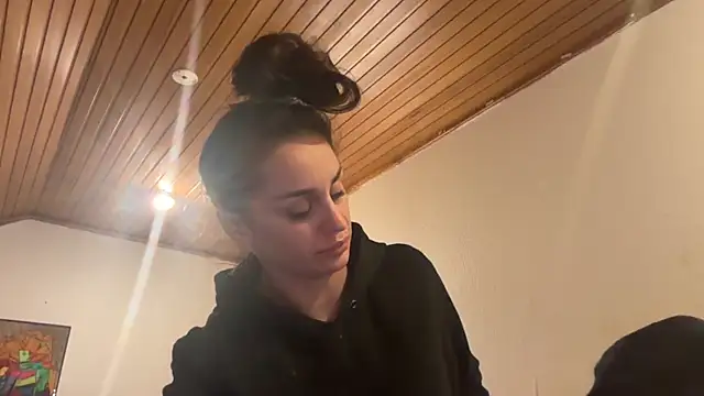 JeSuisUnTapin online show from 12, 3, 2026