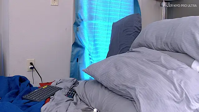 Snapshot of Dilldough405 chatting on 23, 4, 2026 Dilldough405 online show from 23, 4, 2026