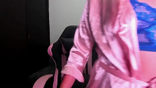 Tender lia online show from 22, 11, 2025