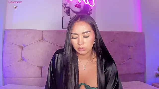 Cameliaa Smiith online show from 21, 3, 2025