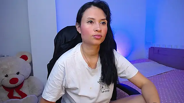 keelly richaardson1 online show from 13, 2, 2025