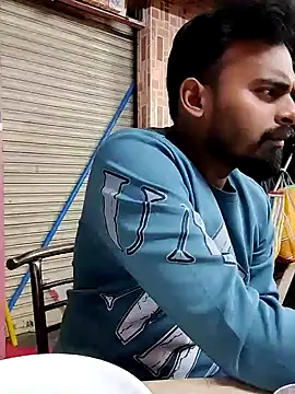 Snapshot of rayhan085 chatting on 25, 12, 2024 rayhan085 online show from 25, 12, 2024