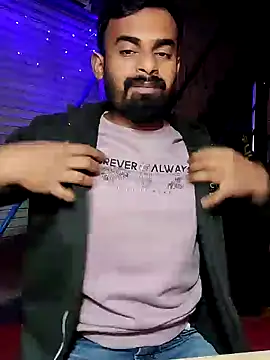 Snapshot of rayhan085 chatting on 2, 1, 2025 rayhan085 online show from 2, 1, 2025