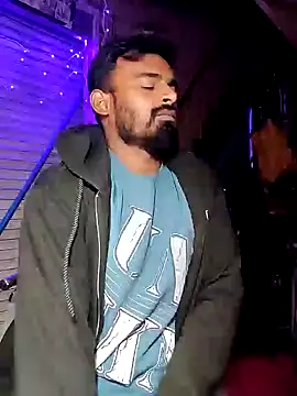 Snapshot of rayhan085 chatting on 6, 1, 2025 rayhan085 online show from 6, 1, 2025