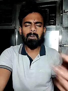 Snapshot of rayhan085 chatting on 3, 2, 2025 rayhan085 online show from 3, 2, 2025