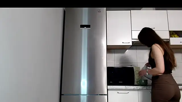 Snapshot of SierraSky_ chatting on 30, 4, 2026 SierraSky online show from 30, 4, 2026