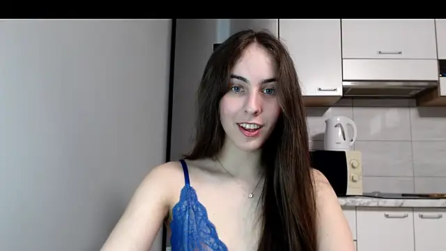 Snapshot of SierraSky_ chatting on 11, 5, 2026 SierraSky online show from 11, 5, 2026