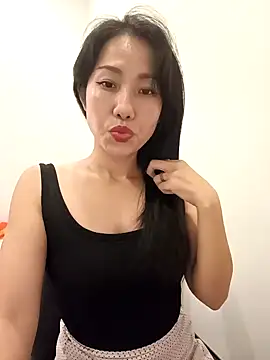 Sugar2k5 online show from 13, 2, 2025