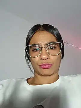 Leslly  online show from 12, 6, 2026