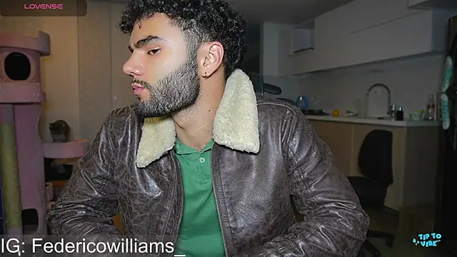 Derek w online show from 20, 12, 2024