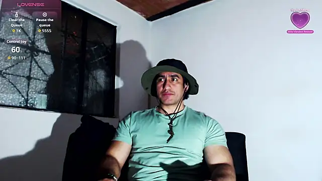 Snapshot of willian_m777 chatting on 21, 5, 2026 willian m777 online show from 21, 5, 2026