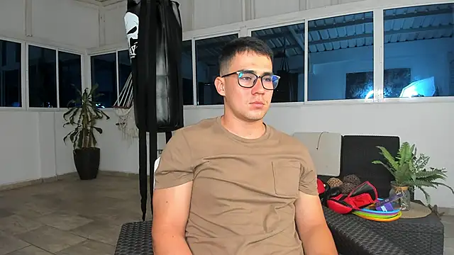 owengray2n online show from 16, 12, 2024