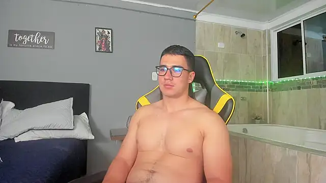 owengray2n online show from 11, 2, 2025