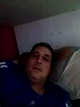 Snapshot of cesar_and_macarena chatting on 4, 3, 2026 cesar and macarena online show from 4, 3, 2026