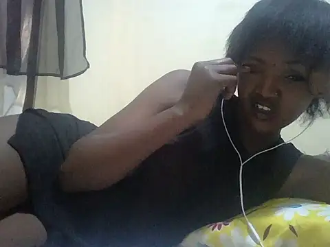 Snapshot of pretty_cool chatting on 18, 12, 2024 pretty cool online show from 18, 12, 2024