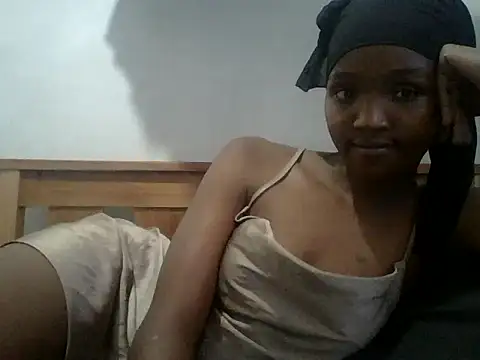 Snapshot of pretty_cool chatting on 7, 3, 2025 pretty cool online show from 7, 3, 2025