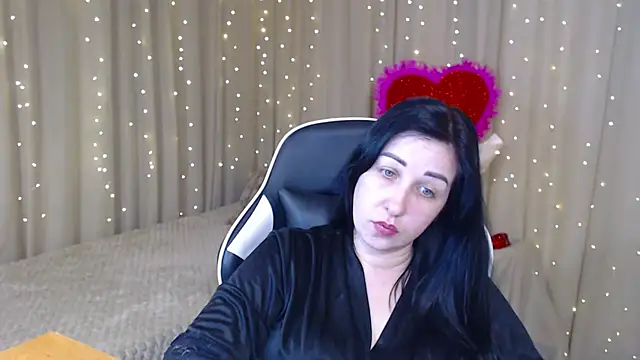 Snapshot of JillStevens chatting on 10, 2, 2026 JillStevens online show from 10, 2, 2026