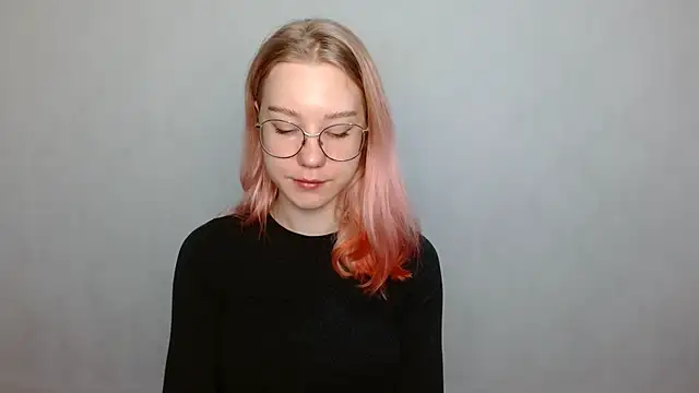 Snapshot of cindi_hot chatting on 14, 12, 2024 cindi hot online show from 14, 12, 2024