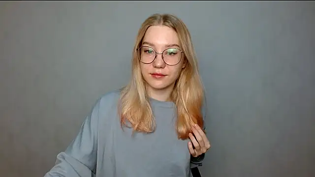 Snapshot of cindi_hot chatting on 25, 2, 2025 cindi hot online show from 25, 2, 2025