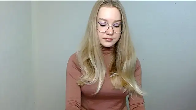 Snapshot of cindi_hot chatting on 29, 5, 2026 cindi hot online show from 29, 5, 2026